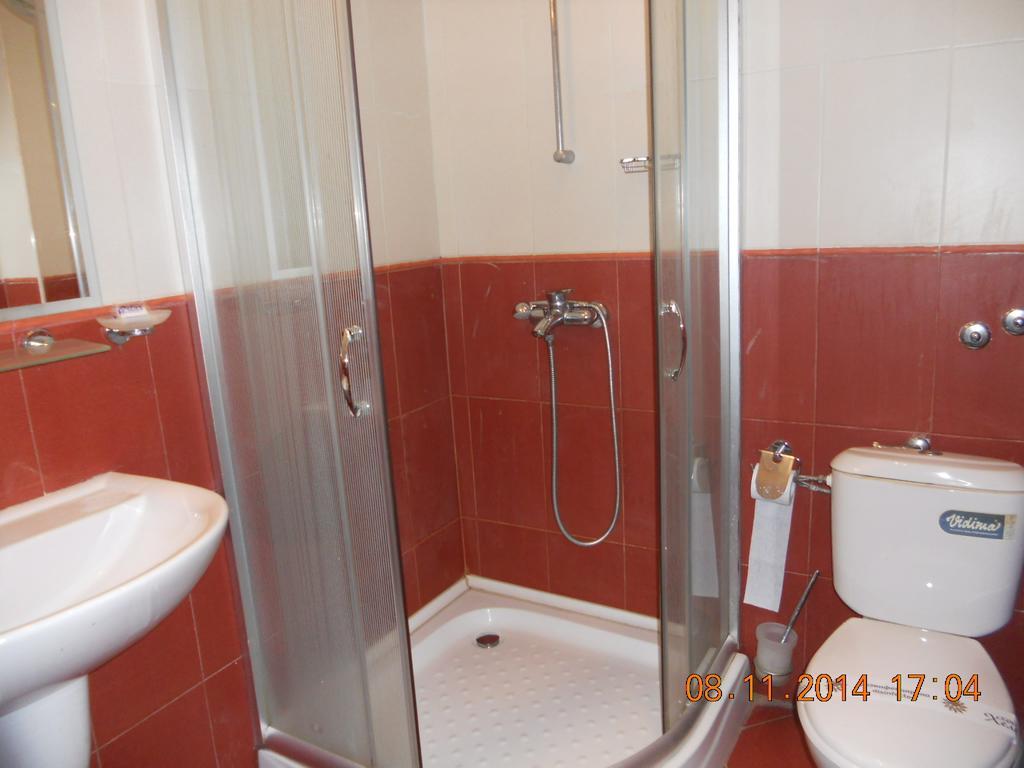 Family Hotel Helios Sevlievo Camera foto